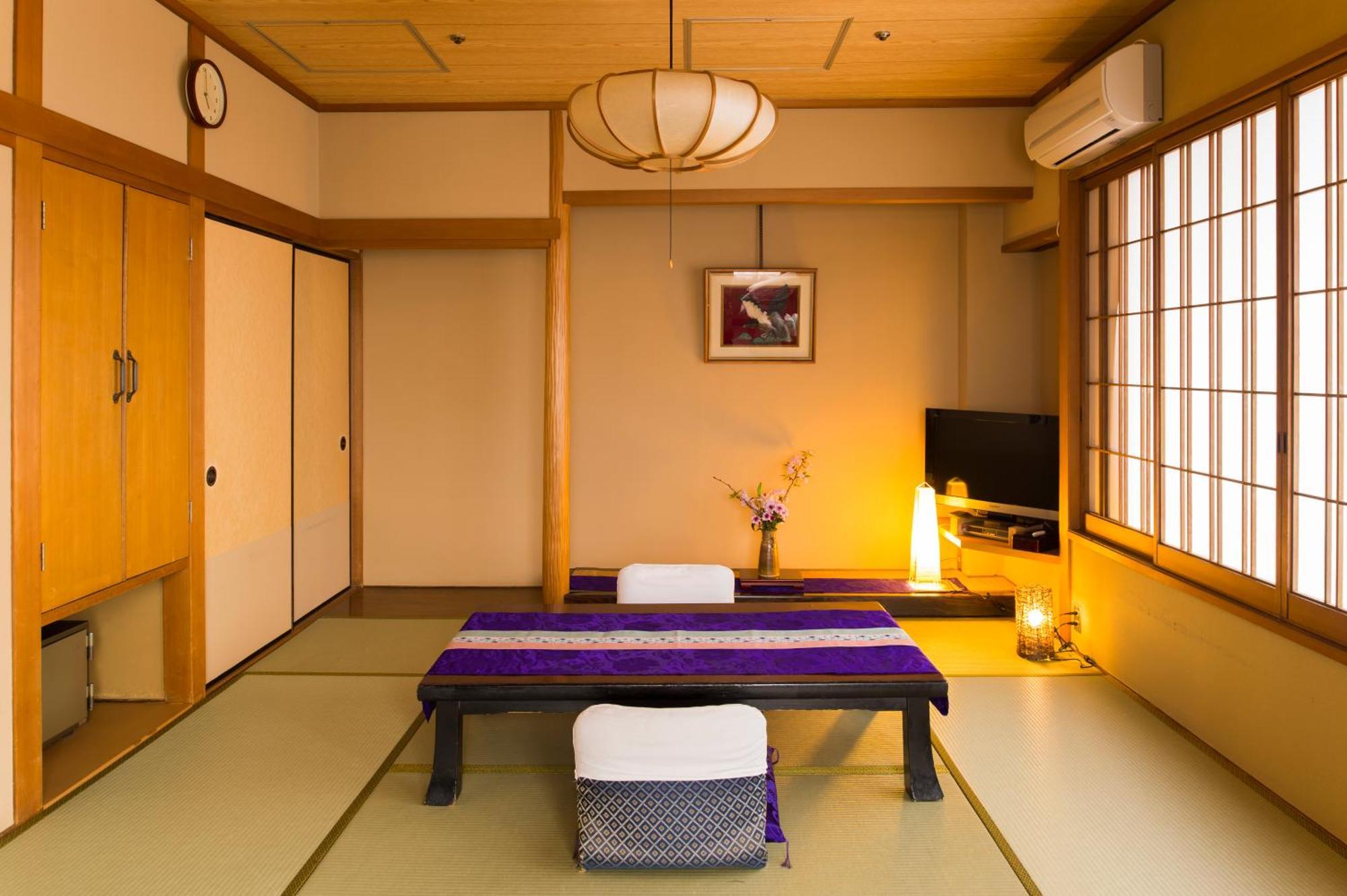 Hotel Tokiwa Yamaguchi Habitación foto